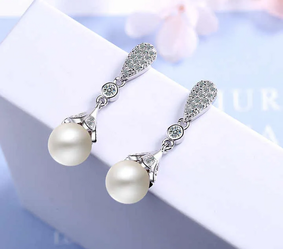 Pearl vintage Stone Earrings