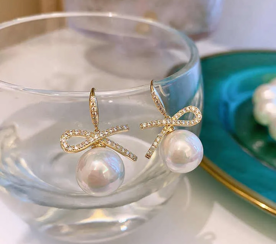 Diamond Pearl Alloy Earrings