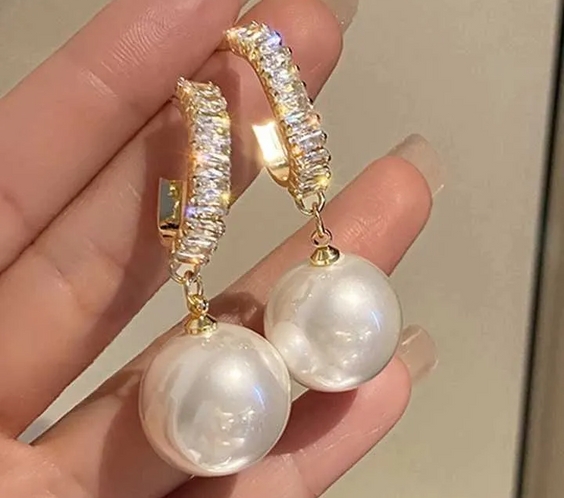 Pearl Water Drop Earrings